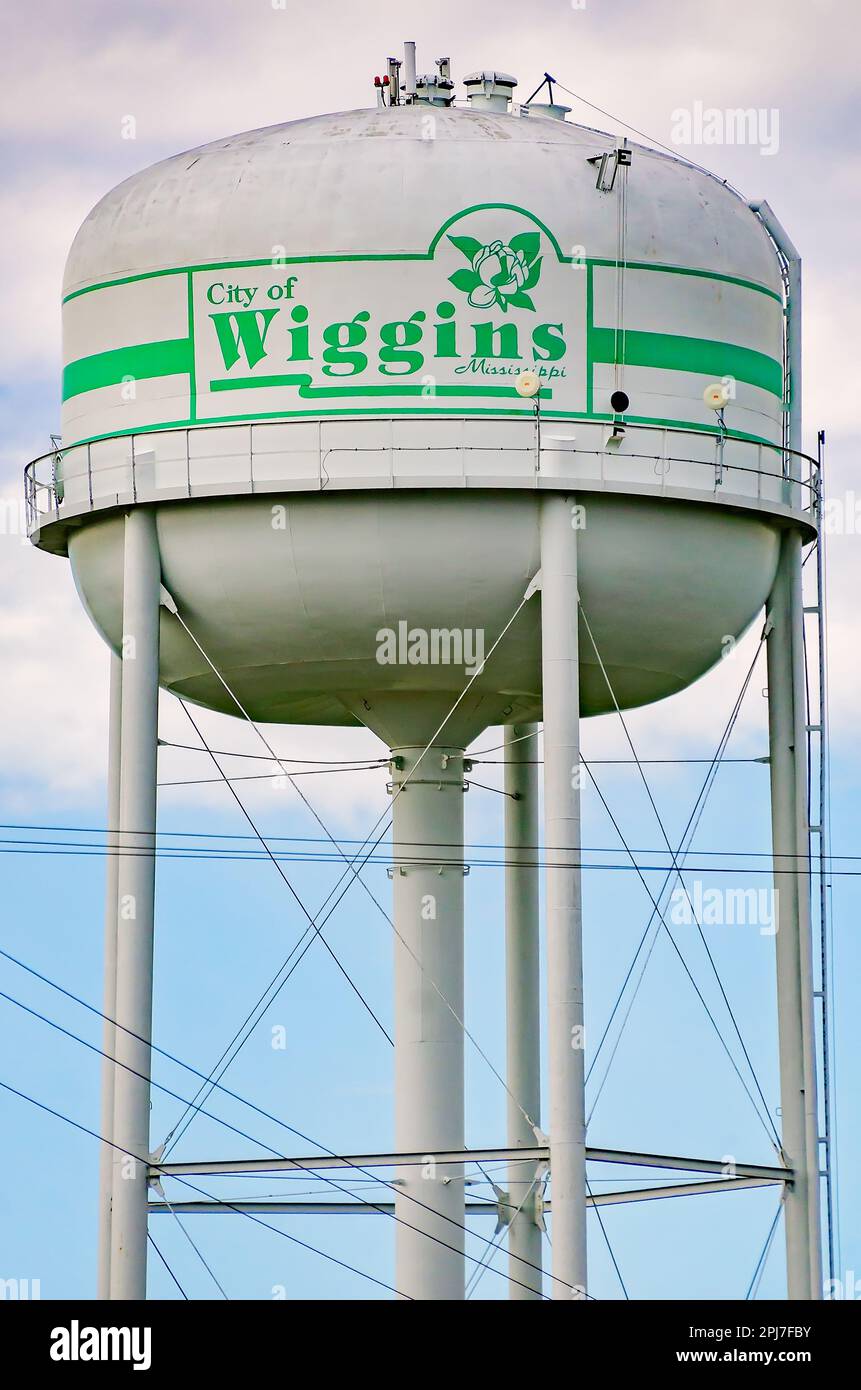 Wiggins water tank hires stock photography and images Alamy