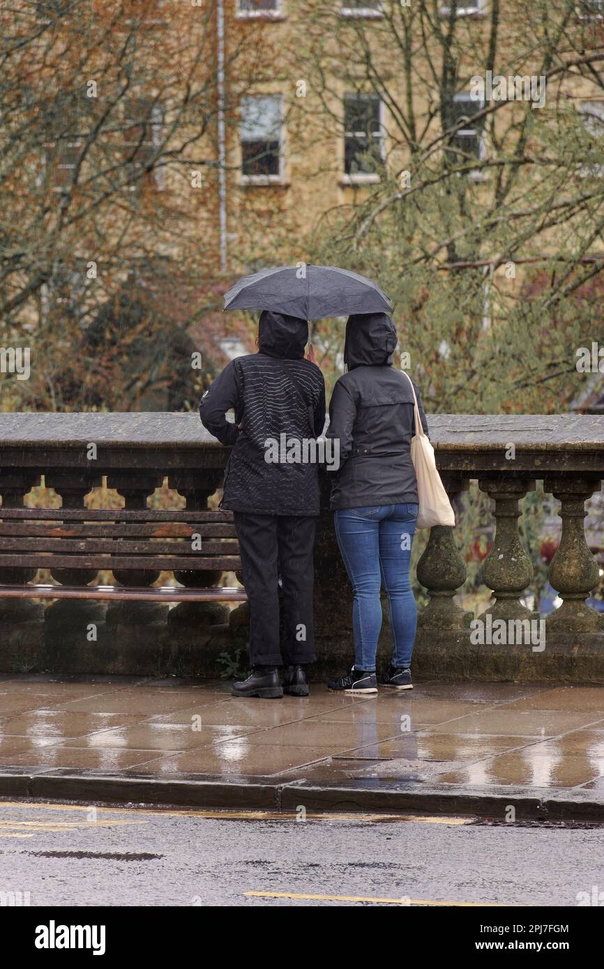 Bath in the rain Stock Photo Alamy
