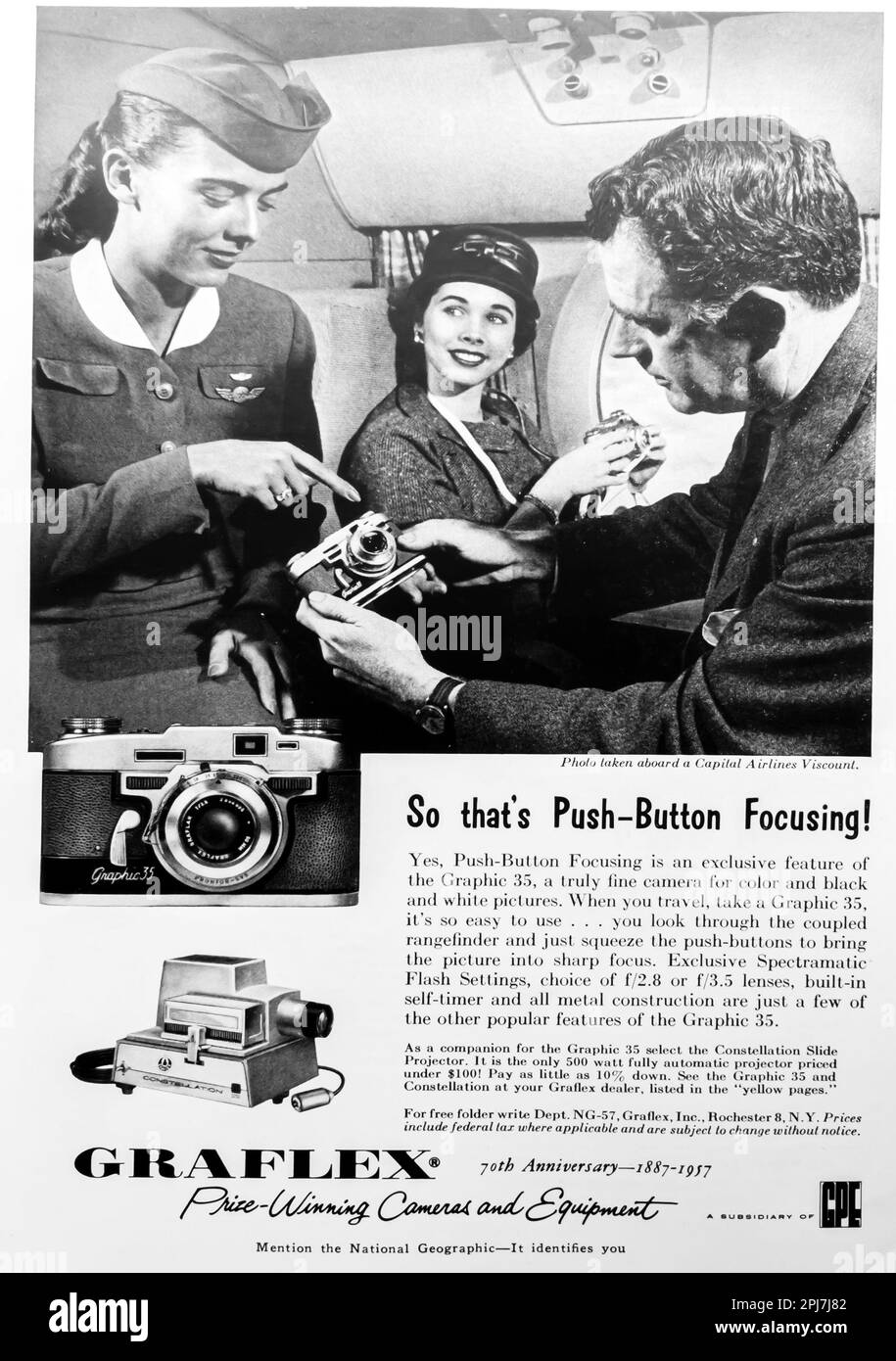 Graflex travel camera, projector advert in a Natgeo magazine, May 1957 Stock Photo