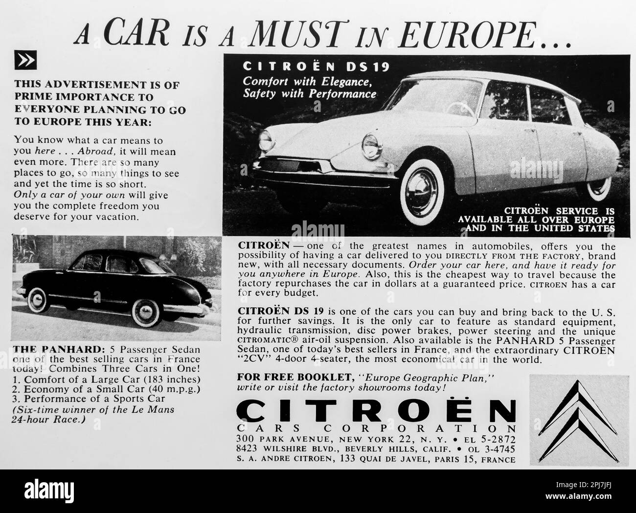 Citroën DS 19, Panhard advert in a Natgeo magazine, June 1957 Stock Photo