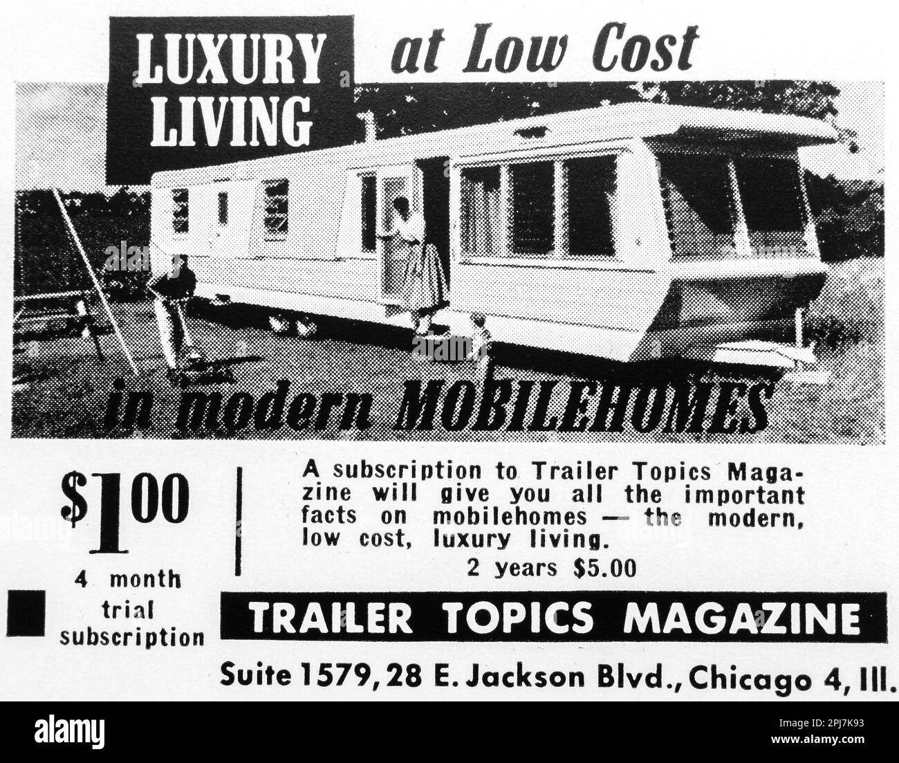 Trailer Topics Magazine subscription trial for $1 - luxury living in mobile homes  advert in a Natgeo magazine, November 1959 Stock Photo
