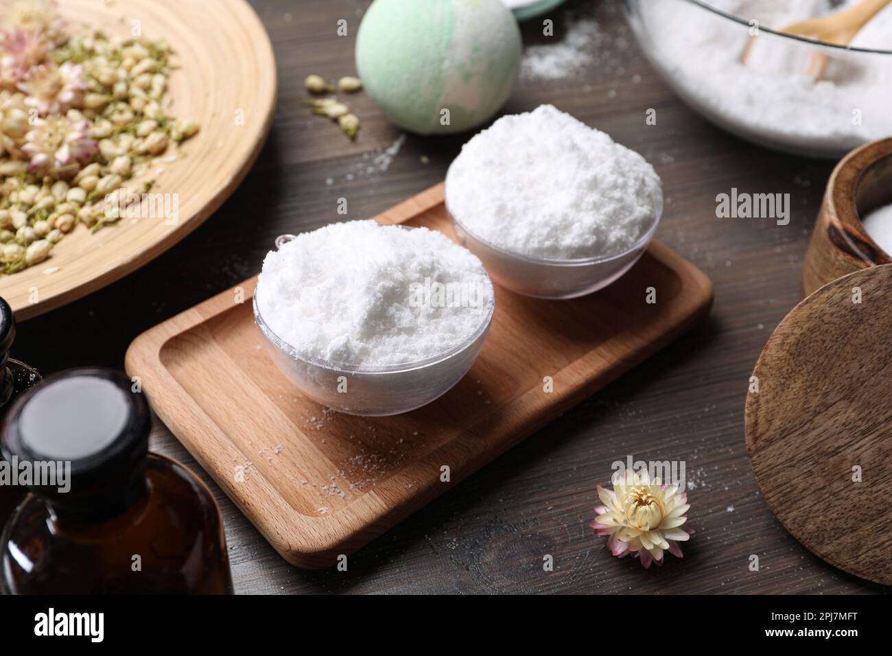 Bath bomb mold hires stock photography and images Alamy