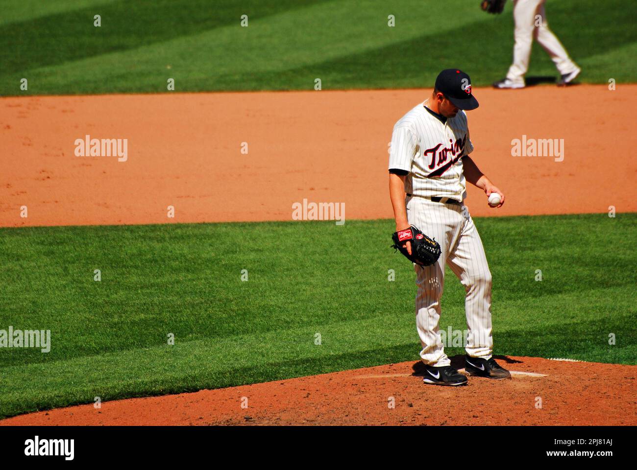 Minnesota twins player hi-res stock photography and images - Alamy