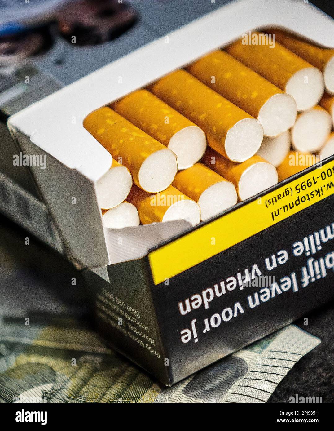 how much is a pack of cigarettes in netherlands HAARLEM