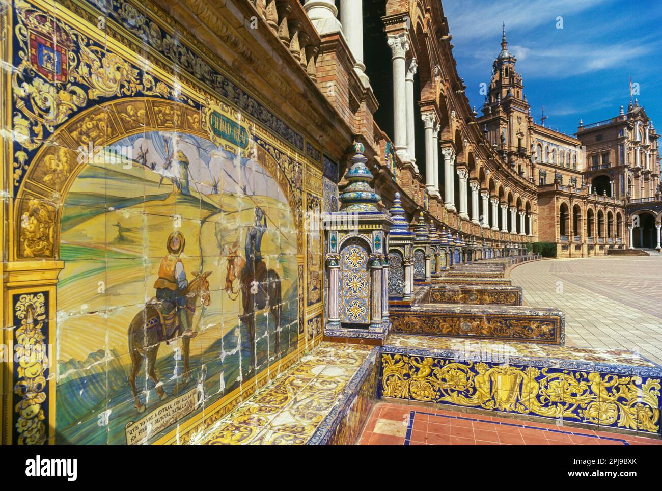 MOSAIC TILES PROVINCIAL ALCOVES PLAZA DE ESPANA PARQUE MARIA LUISA SEVILLE ANDALUSIA SPAIN Stock Photo