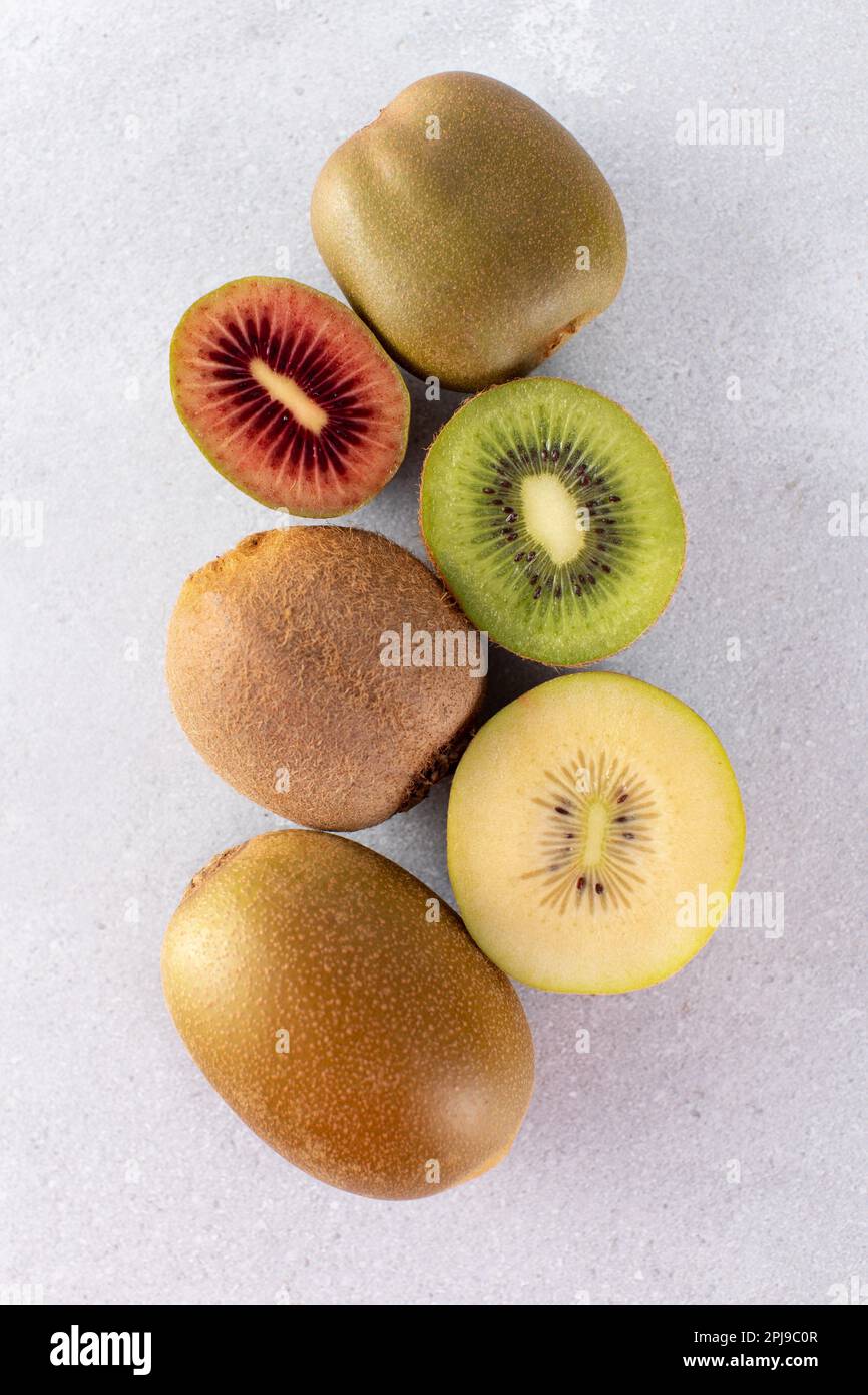 Pile new crop fresh kiwi hi-res stock photography and images - Alamy