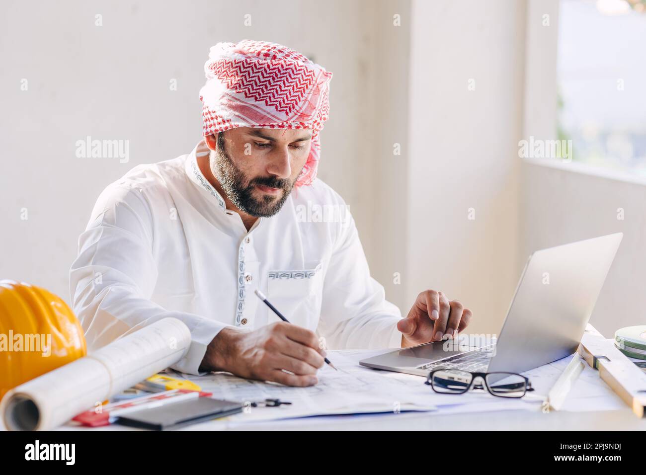 arab construction engineer architect building designer working with