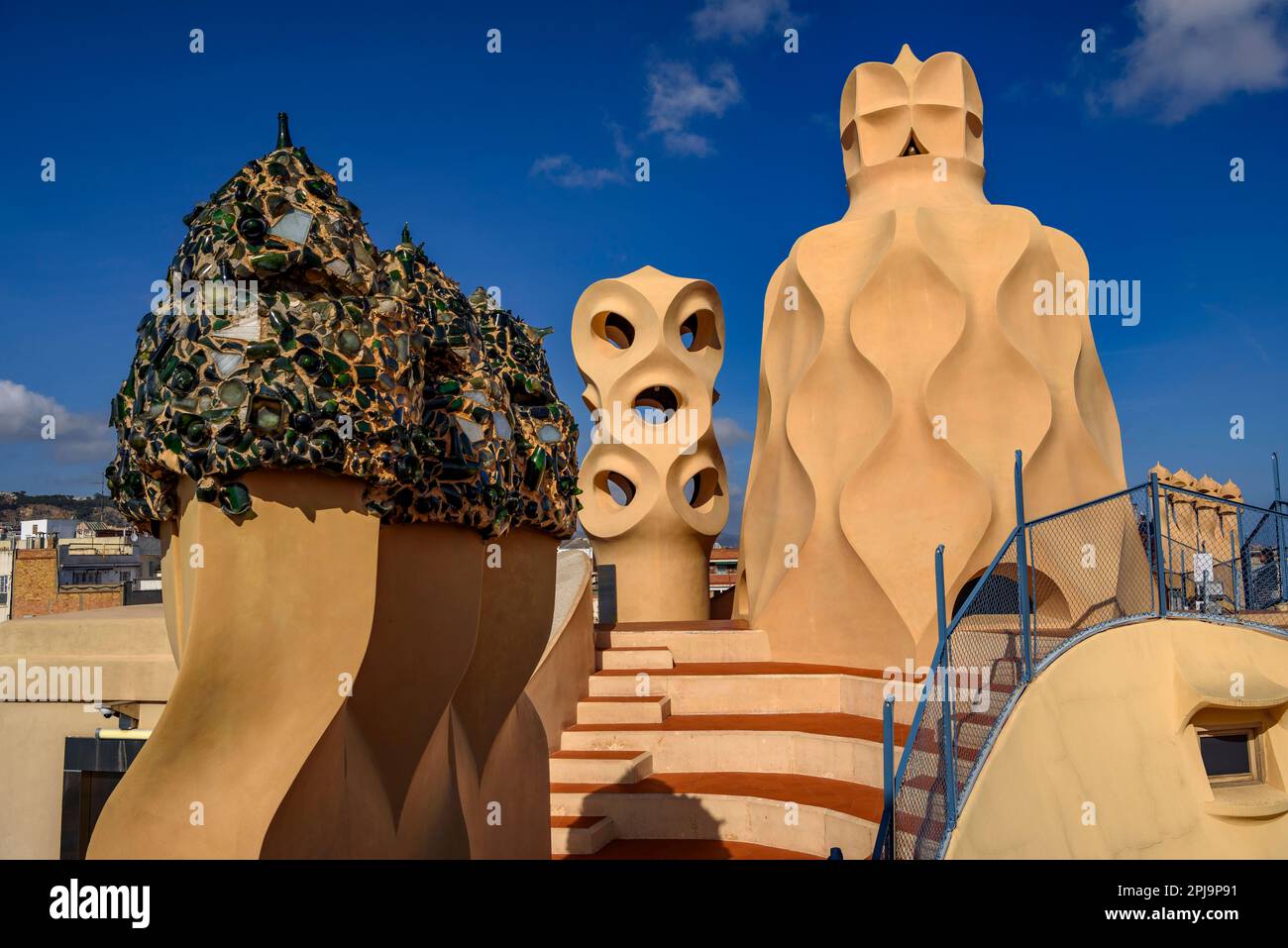 Terrace of the Casa Milà (La Pedrera) with the characteristic chimneys designed by Antoni Gaudí (Barcelona, Catalonia, Spain) ESP Azotea de la Pedrera Stock Photo