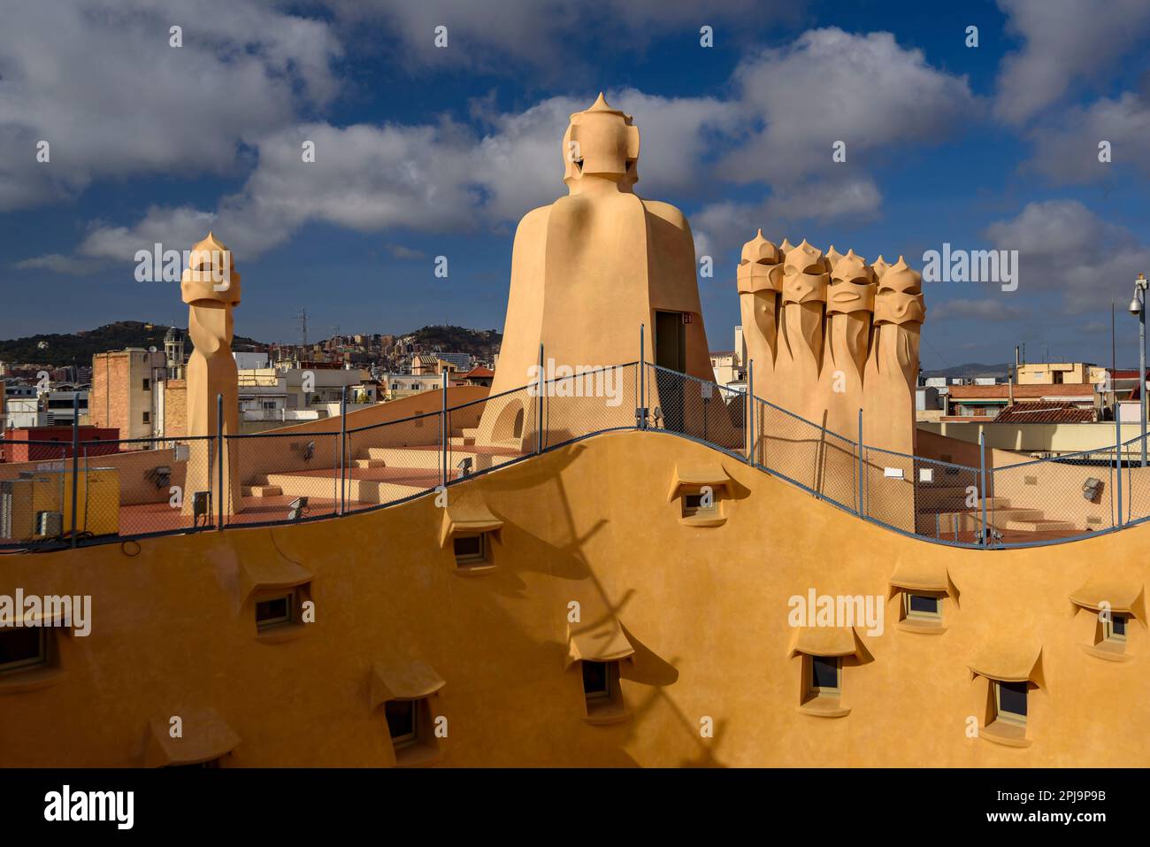 Terrace of the Casa Milà (La Pedrera) with the characteristic chimneys designed by Antoni Gaudí (Barcelona, Catalonia, Spain) ESP Azotea de la Pedrera Stock Photo