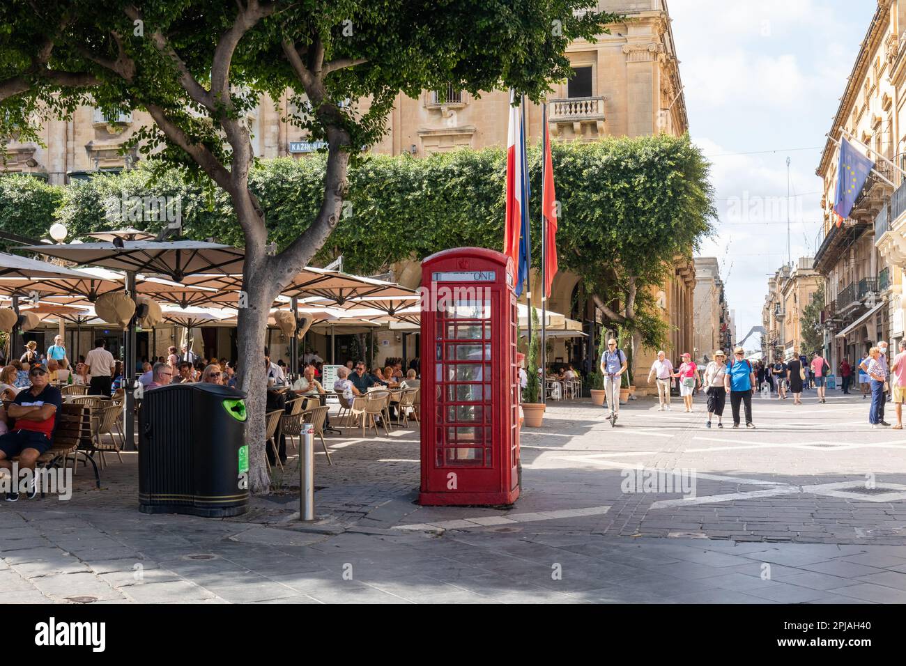 Popular Caffe Cordina in Republic Square beside a traditional red telephone box, Valletta, Malta, Europe Stock Photo