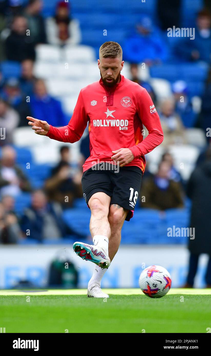 Brighton, UK. 01st Apr, 2023. Pontus Jansson of Brentford warms up before the Premier League match between Brighton & Hove Albion and Brentford at The Amex on April 1st 2023 in Brighton, England. (Photo by Jeff Mood/phcimages.com) Credit: PHC Images/Alamy Live News Stock Photo