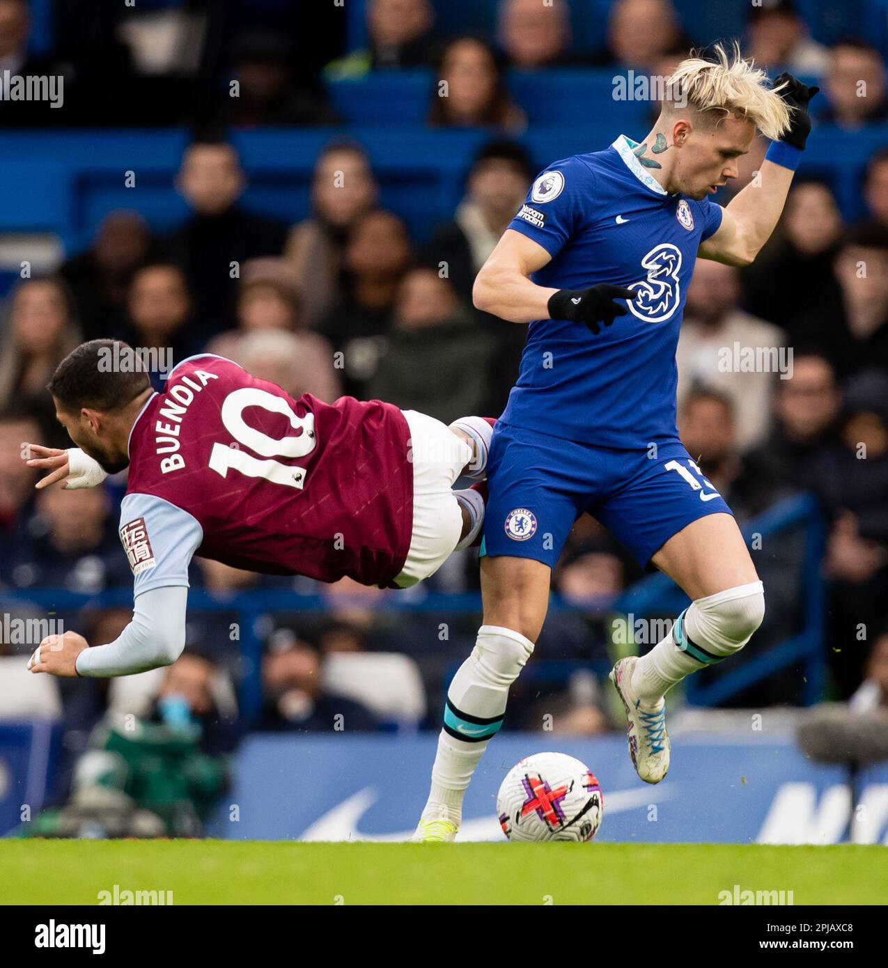 Mykhailo mudryk chelsea hi-res stock photography and images - Alamy