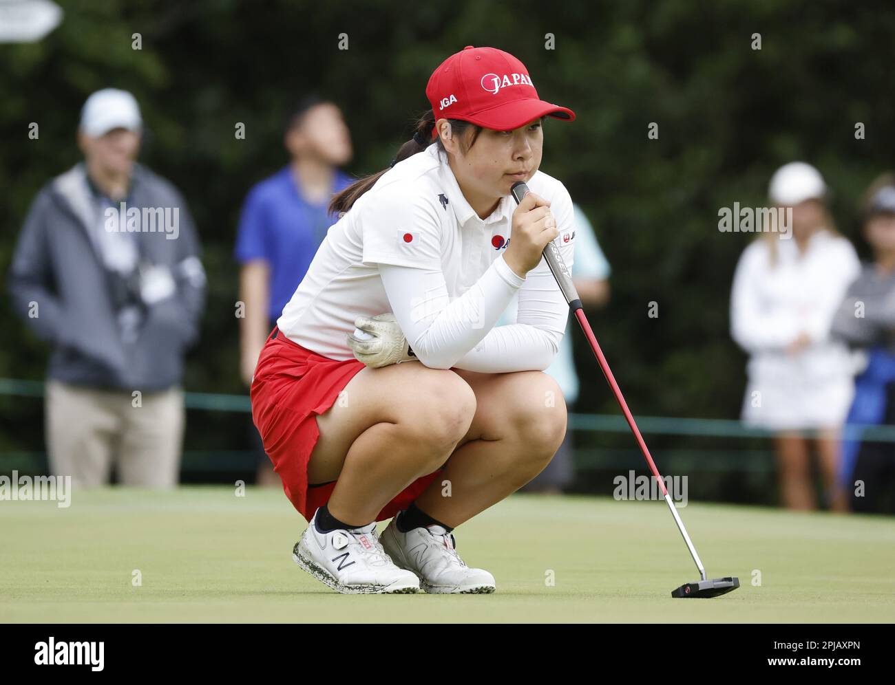 Augusta, United States. 01st Apr, 2023. Yuna Araki of Japan lines up a putt on the first green in the final round of the Augusta National Women's Amateur at Augusta National Golf Club on April 01, 2023 in Augusta, Georgia. Photo by John Angelillo/UPI Credit: UPI/Alamy Live News Stock Photo