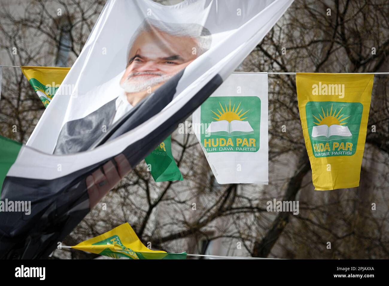 April 1, 2023, Ankara, Turkey: Kurdish Islamist Free Cause Party Small ...