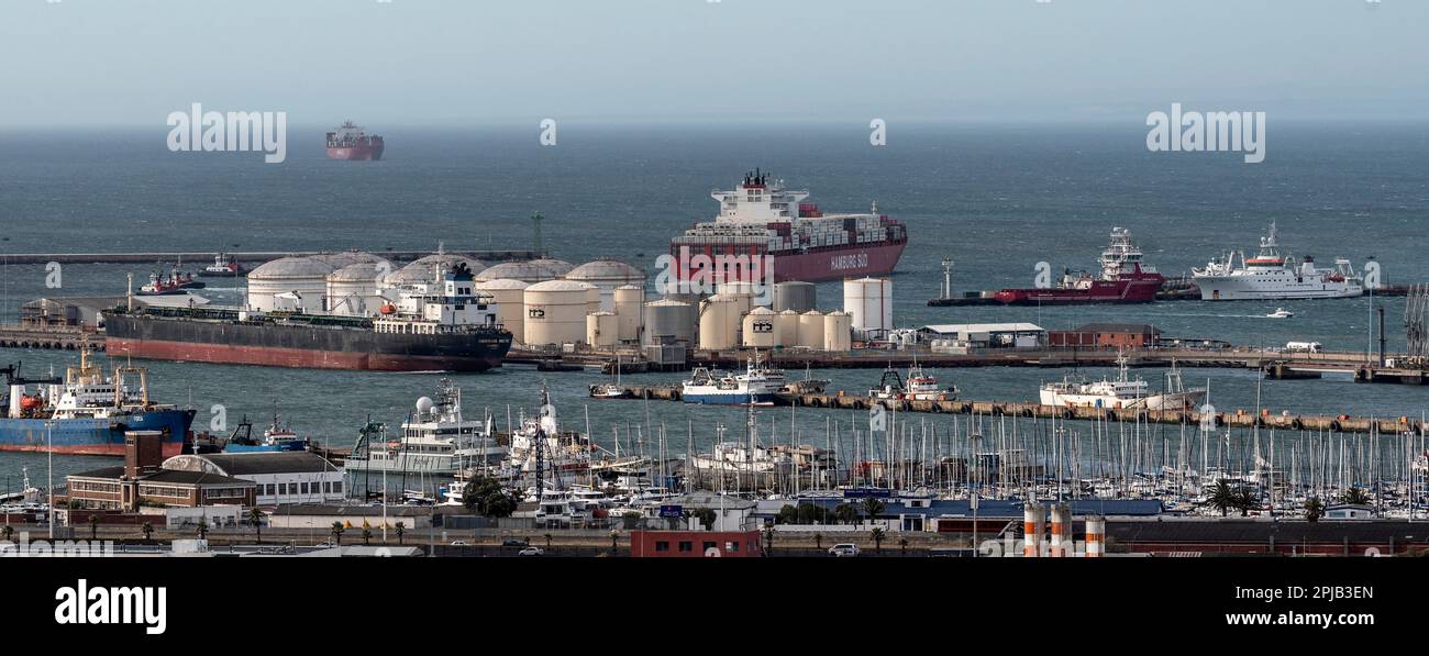 Cape Town, South Africa. 2023. Container carrier ship departing the port of Cape Town Stock