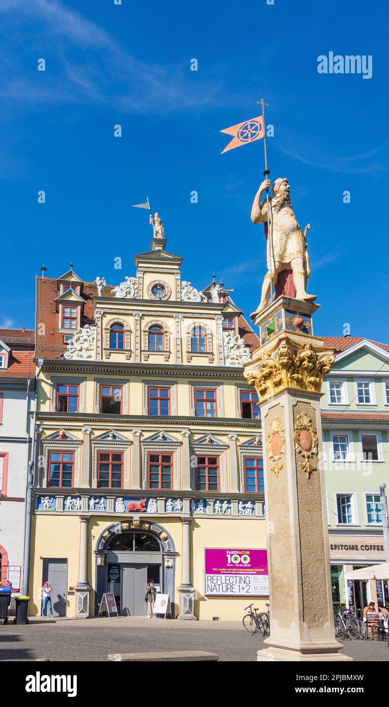 Erfurt: square Fischmarkt, Haus zum Roten Ochsen, (House of the Red Ox ...