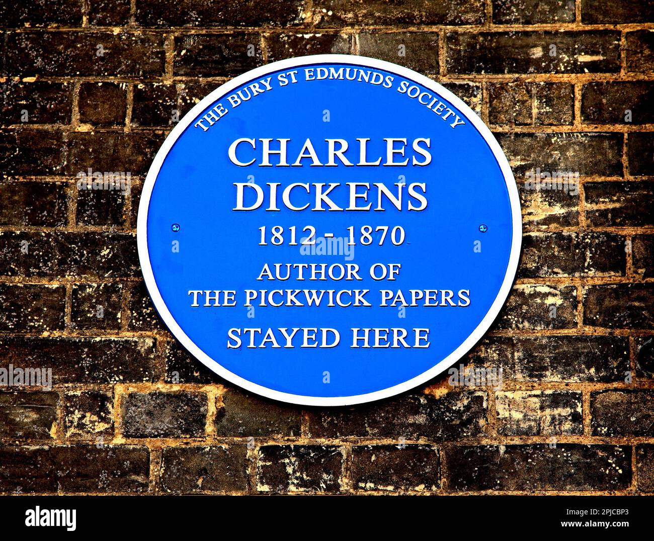 bury-st-edmunds-charles-dickens-plaque-athenaeum-lane-blue-plaques