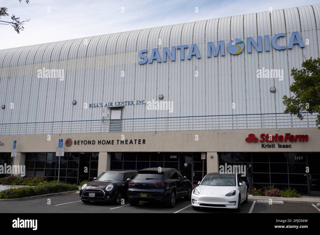 santa-monica-california-usa-31st-mar-2023-santa-monica-airport