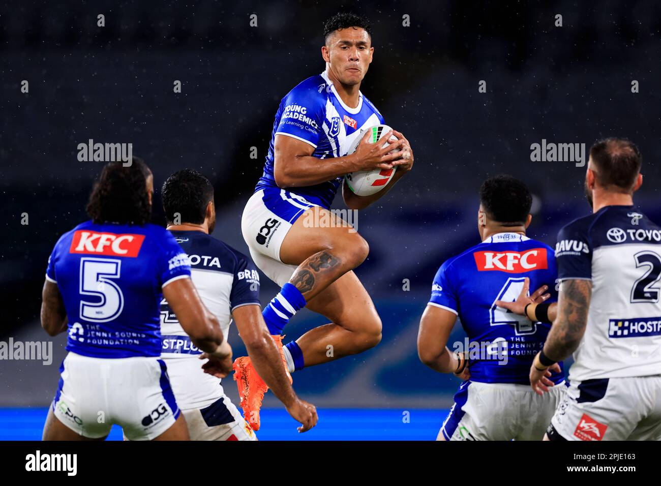 Canterbury-Bankstown Bulldogs v North Queensland Cowboys, NRL Round 5