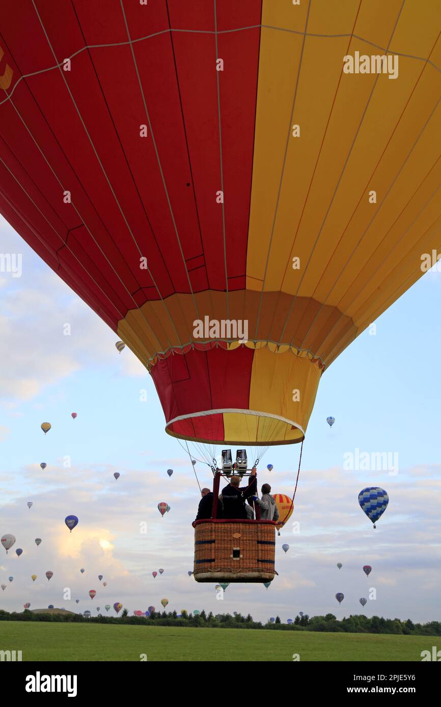 VIDEO. Premier vol au Mondial Air Ballons : comment se déroule un