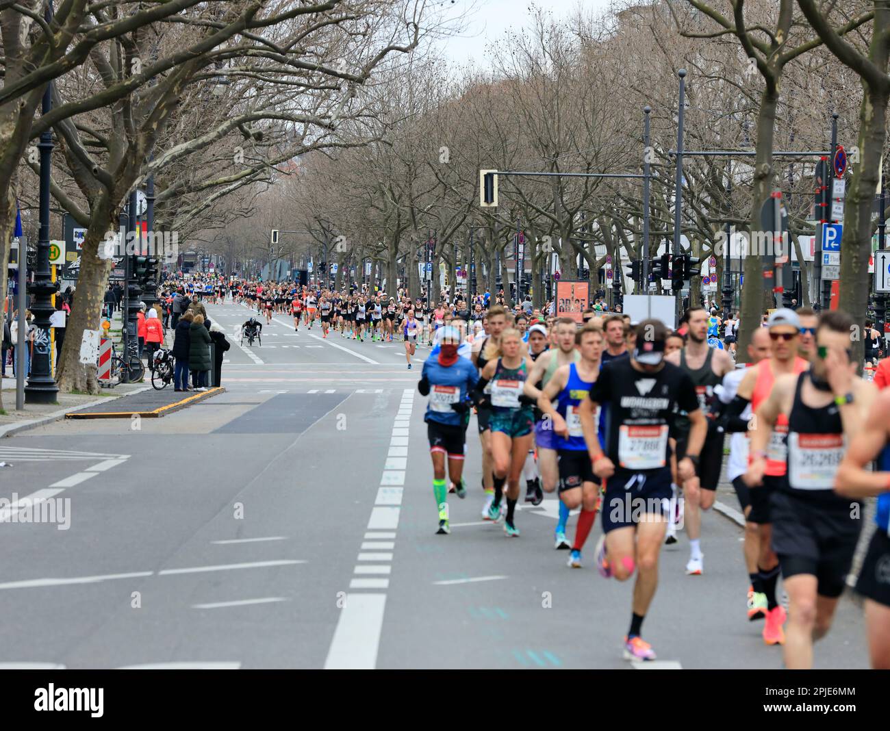 Berliner generali half marathon hires stock photography and images Alamy