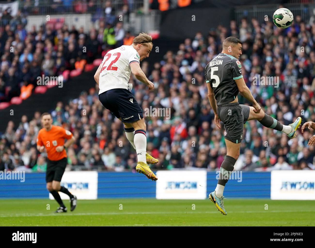 Bolton Wanderers Kyle Dempsey (left) scores their side's first goal of