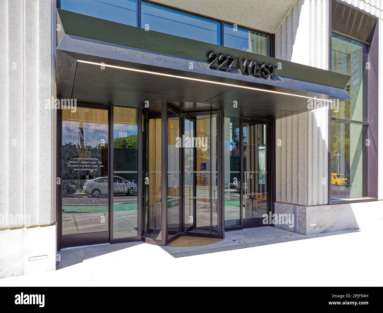 Leasing office hires stock photography and images Alamy