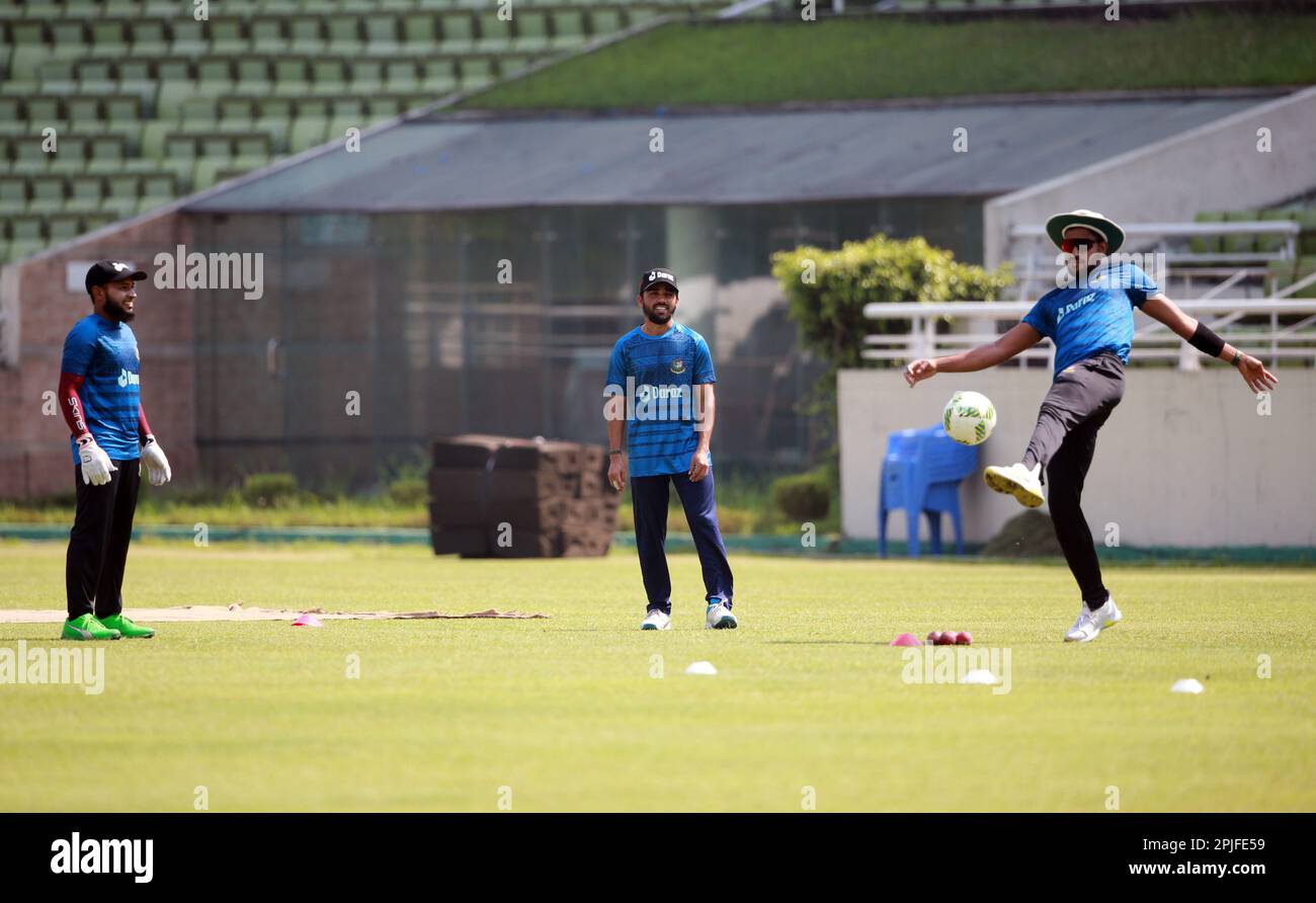 From left...Mushfiqur Rahim, mominul Haque and khalid Hossain during  Bangladesh Test Cricket Team attends practice session ahead of their alpne Test Stock Photo