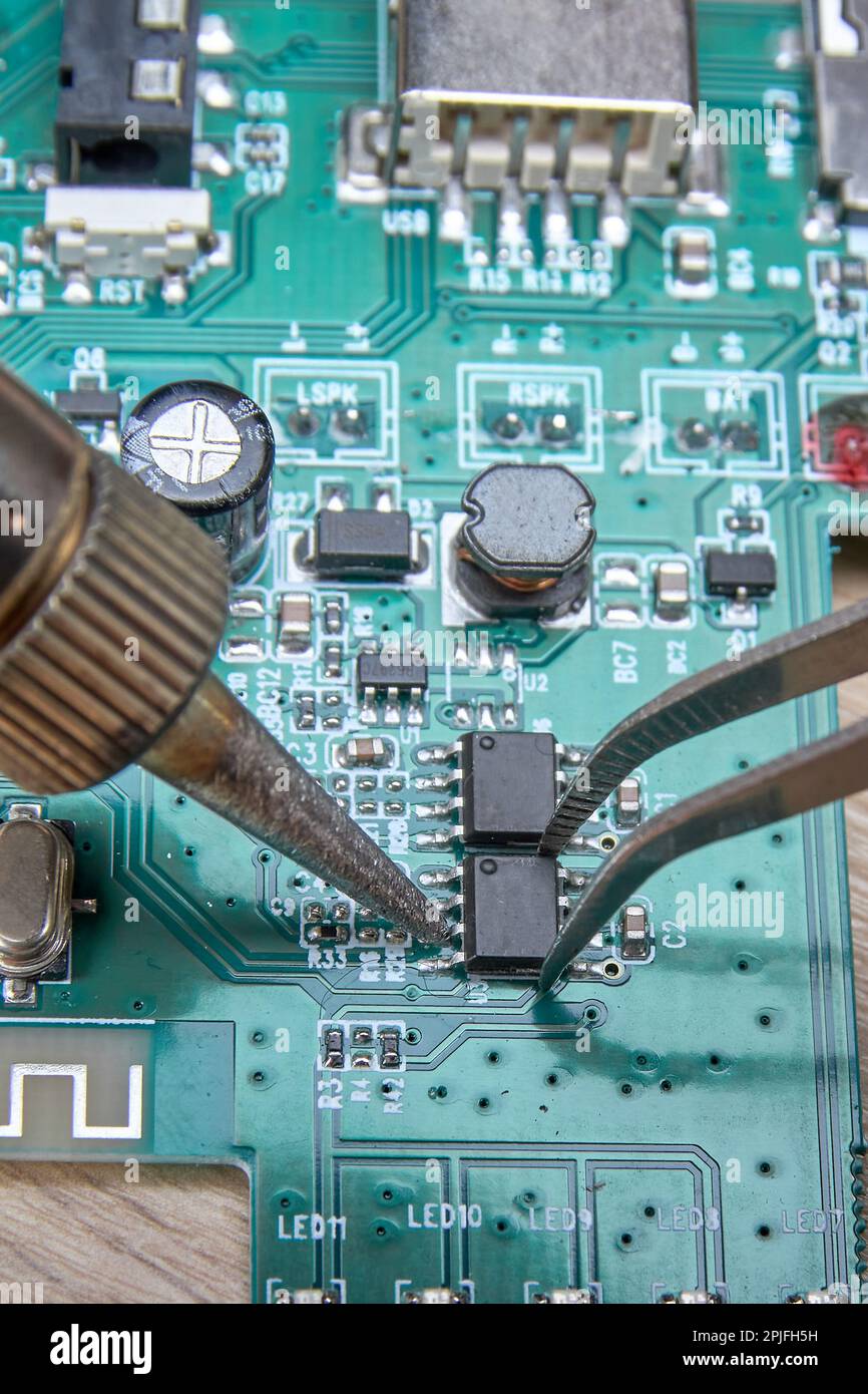 Installation, soldering a new part into a regular place on the