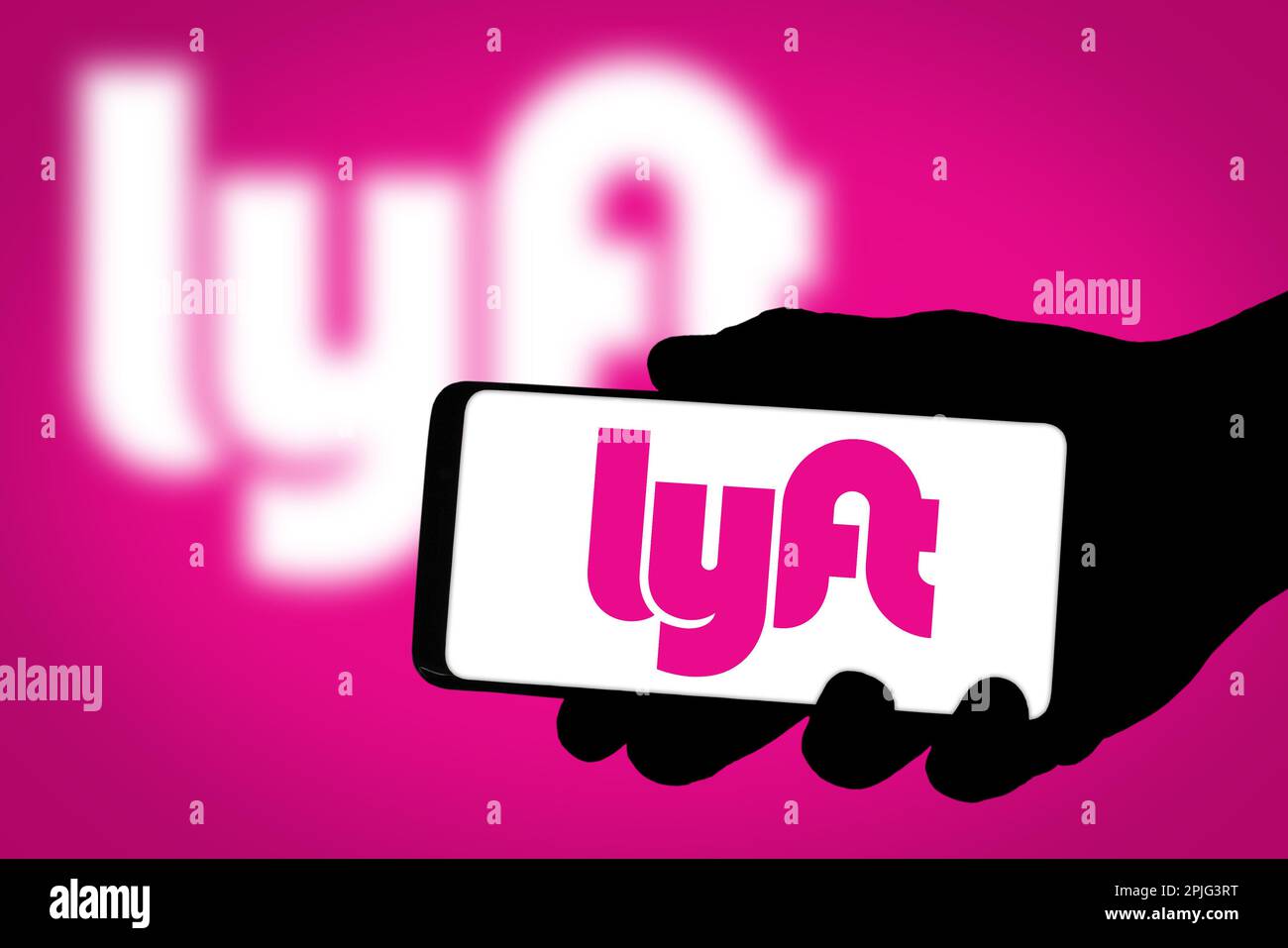 Lyft company - Vehicle for hire application Stock Photo