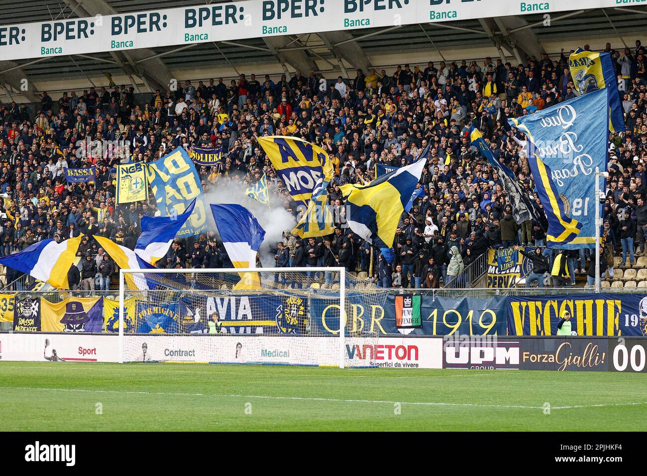 Fans of Modena during the Italian soccer Serie B match Como 1907