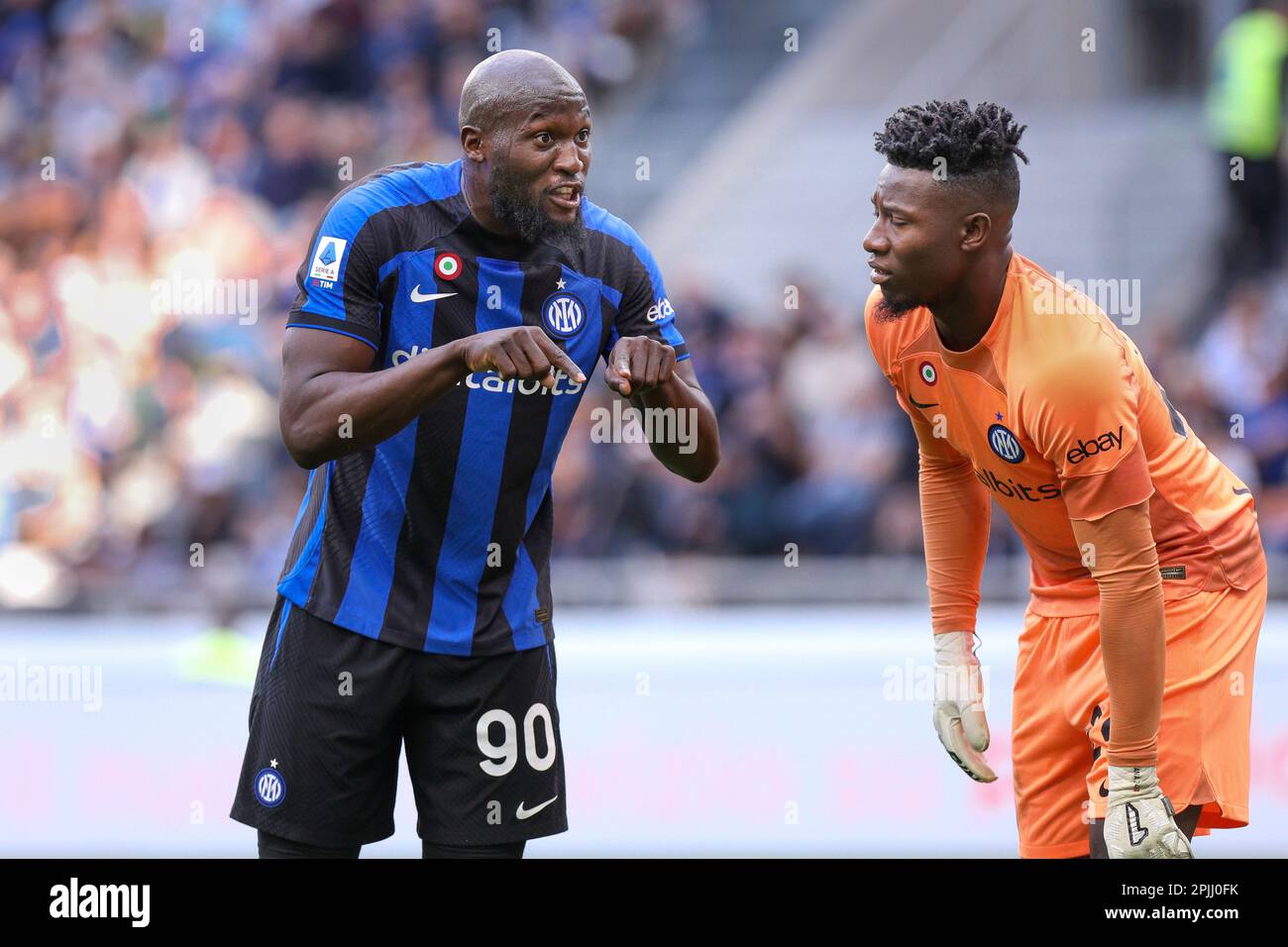 Milan, Italy. 01st Apr, 2023. Italy, Milan, apr 01 2023: Romelu Lukaku (FC  Inter striker) gives advices to teammates in the first half during FC INTER  vs FIORENTINA, Serie A 2022-2023 day28