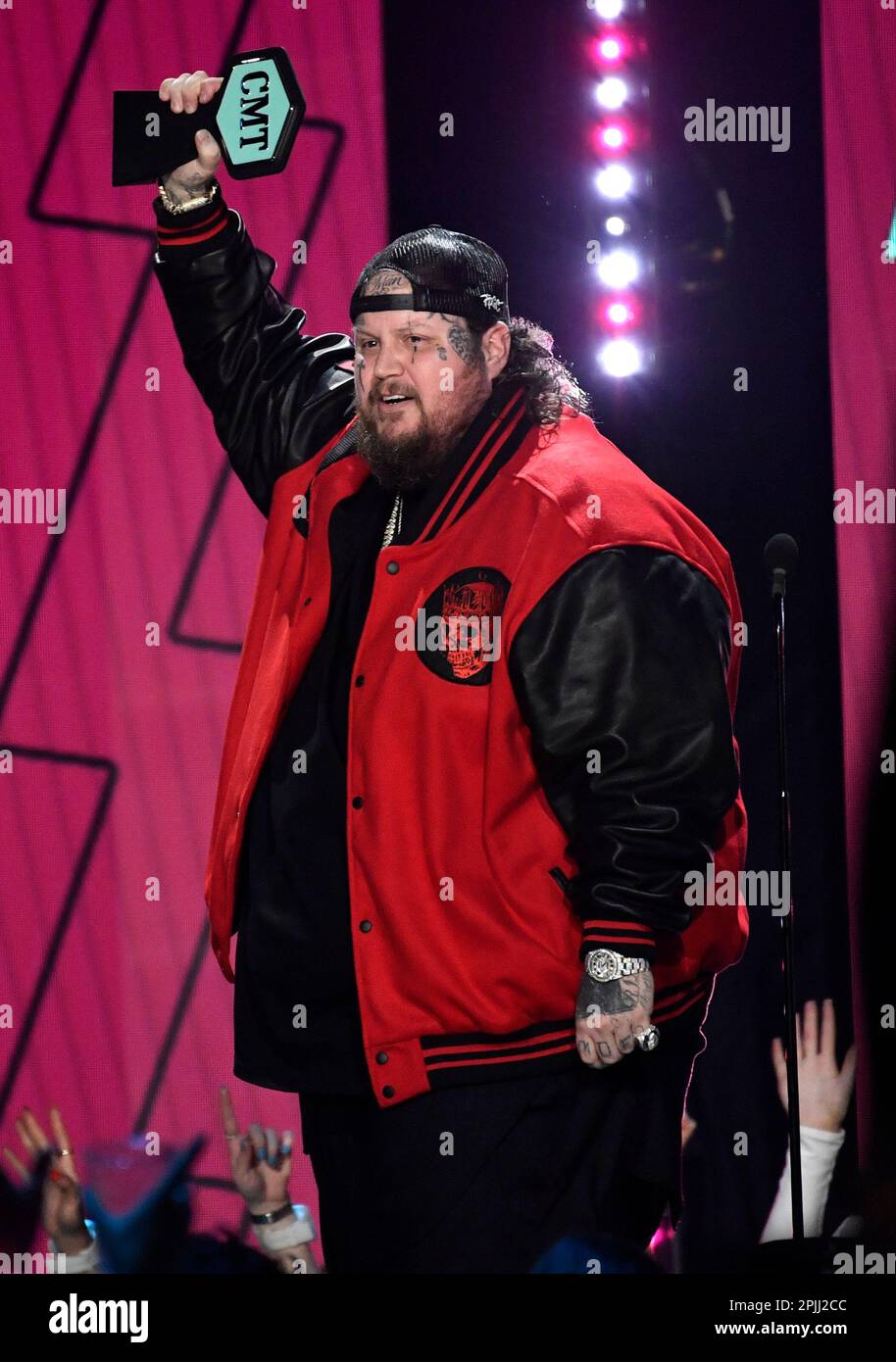 Jelly Roll Award Cmt 2023