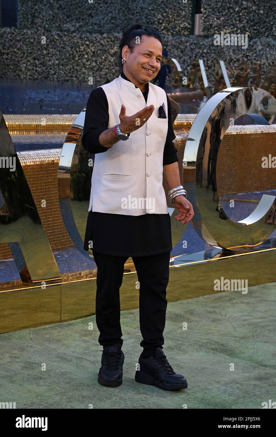 Mumbai, India. 31st Mar, 2023. Indian music composer and singer Kailash Kher gestures as he poses for a photo at the inauguration of Nita Mukesh Ambani Cultural Centre (NMACC) in Mumbai. Credit: SOPA Images Limited/Alamy Live News Stock Photo