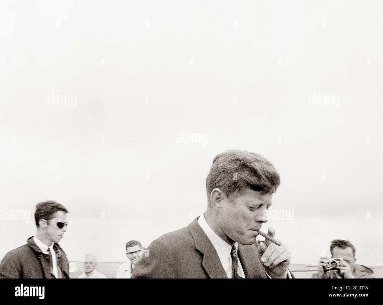 HD wallpaper John F Kennedy hugging boy john kennedy caroline kennedy  35th president  Wallpaper Flare