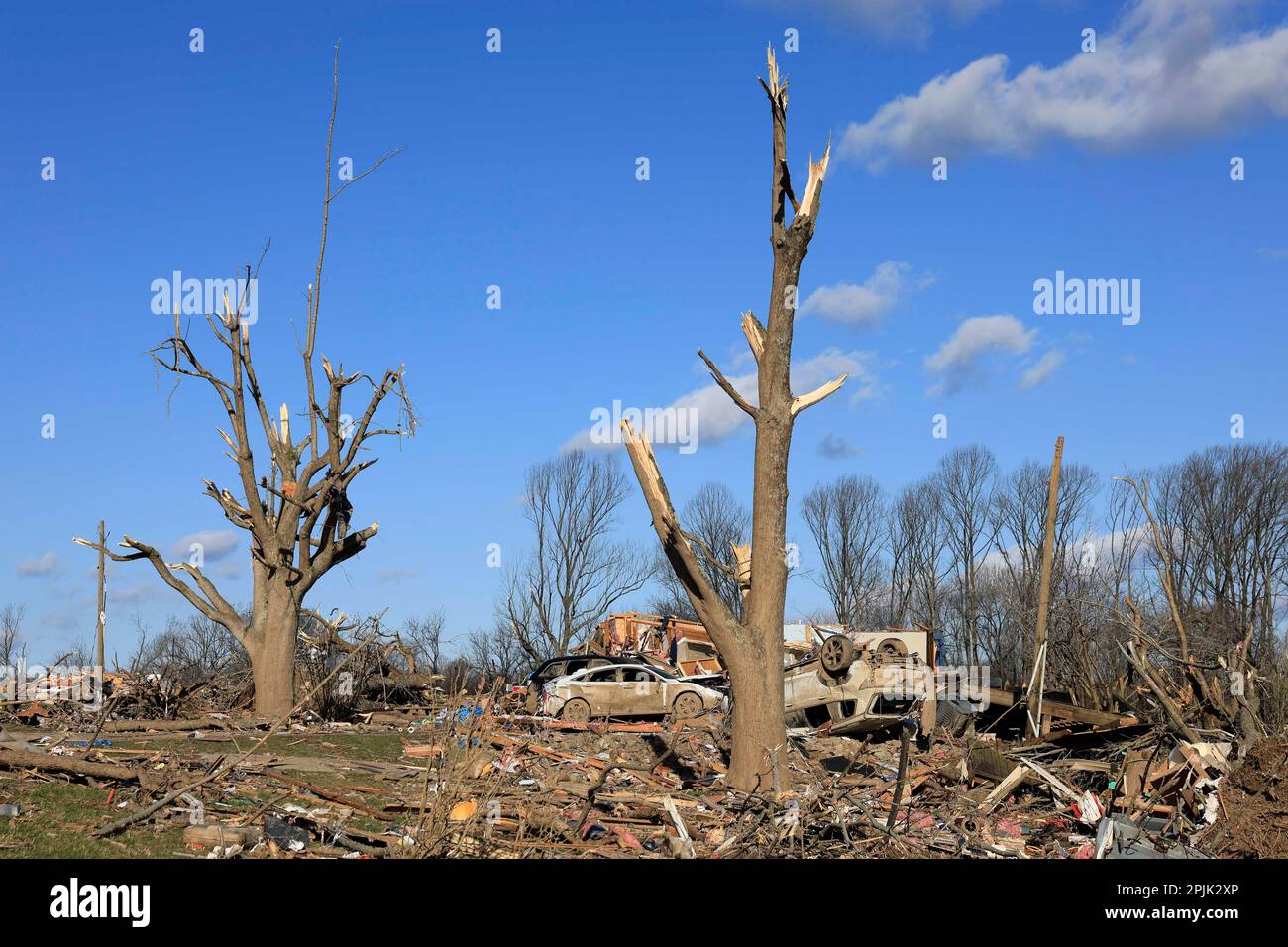 Stinesville, United States. 01st Apr, 2023. Cars rest in the debris