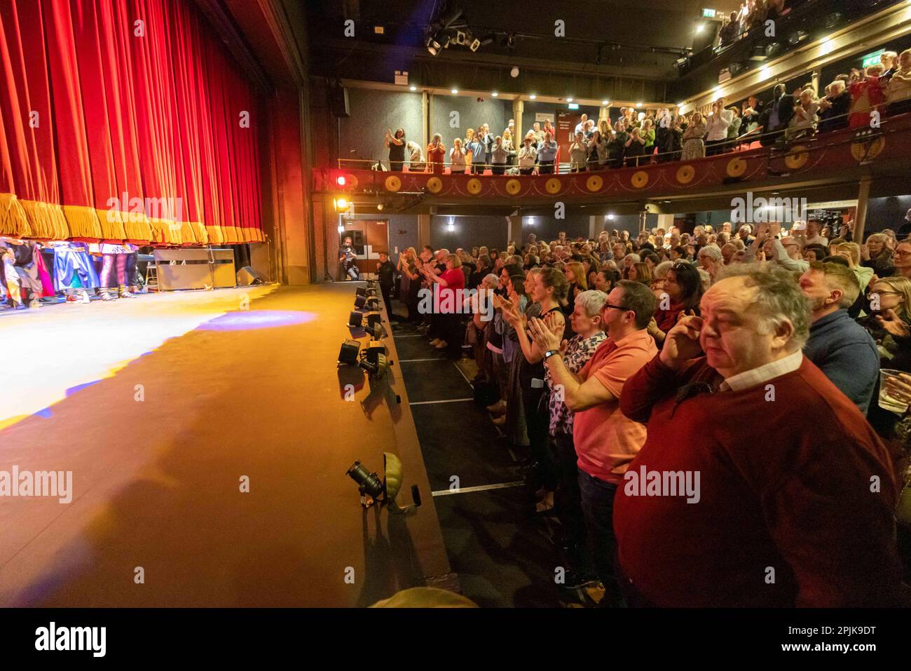 Oldham Coliseum Theatre final show - 31st March 2023 Stock Photo - Alamy