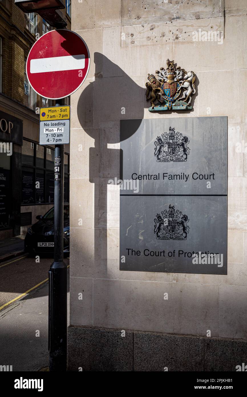 Central Family Court London and Court of Protection in High Holborn Central London - Central London Family Courts Stock Photo