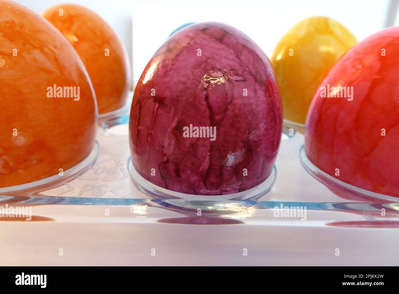 bunte Eier / farbenfroh / bemalt / Ostern /  Ostereier egg / eggs / painted / colorful Stock Photo