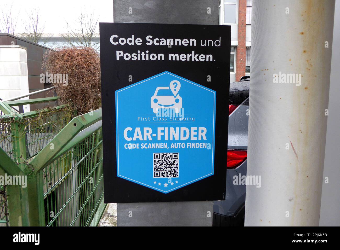 Car Finder / QRCode / Parken / parking Stock Photo Alamy