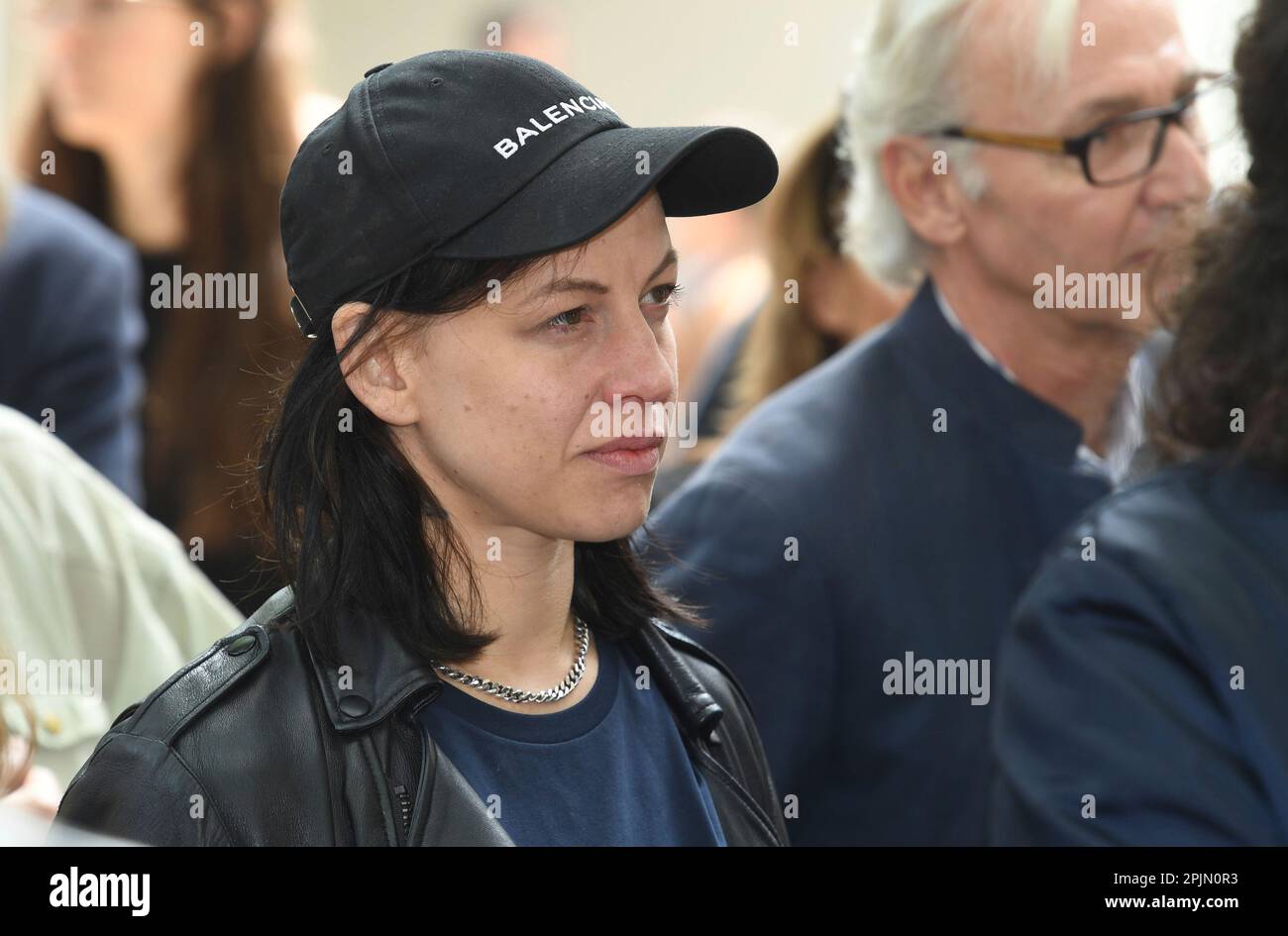 Die Künstlerin Anne Imhof ist am 10.05.2017 in Venedig (Italien) vor Beginn der 57. Internationale Kunstausstellung, der Biennale (La Biennale di Vene Stock Photo