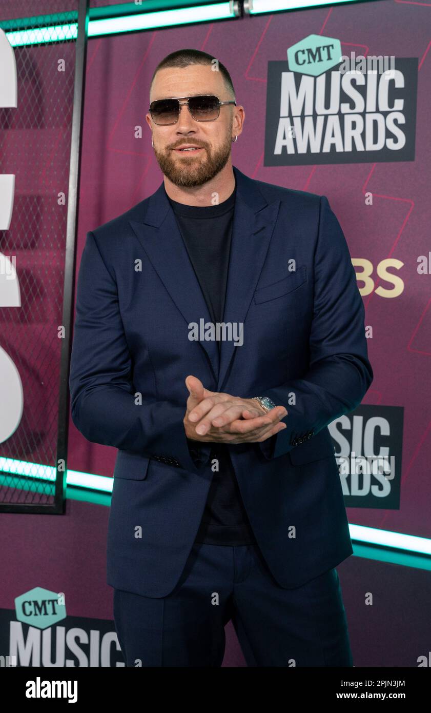 Travis kelce red carpet hires stock photography and images Alamy