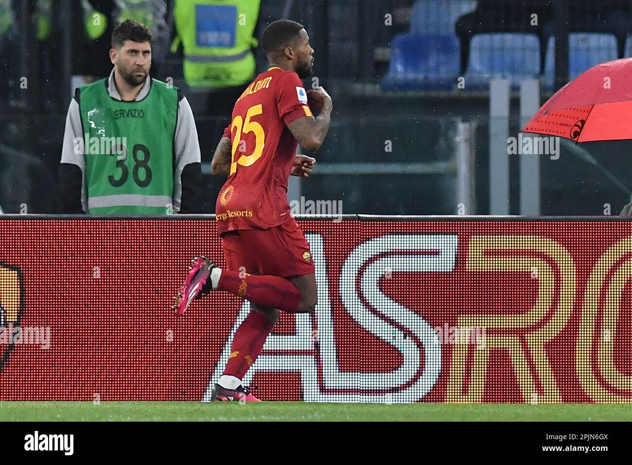 Rome Italy 2023 Georgino Wijnaldum Roma Score Goal Celebrate Team