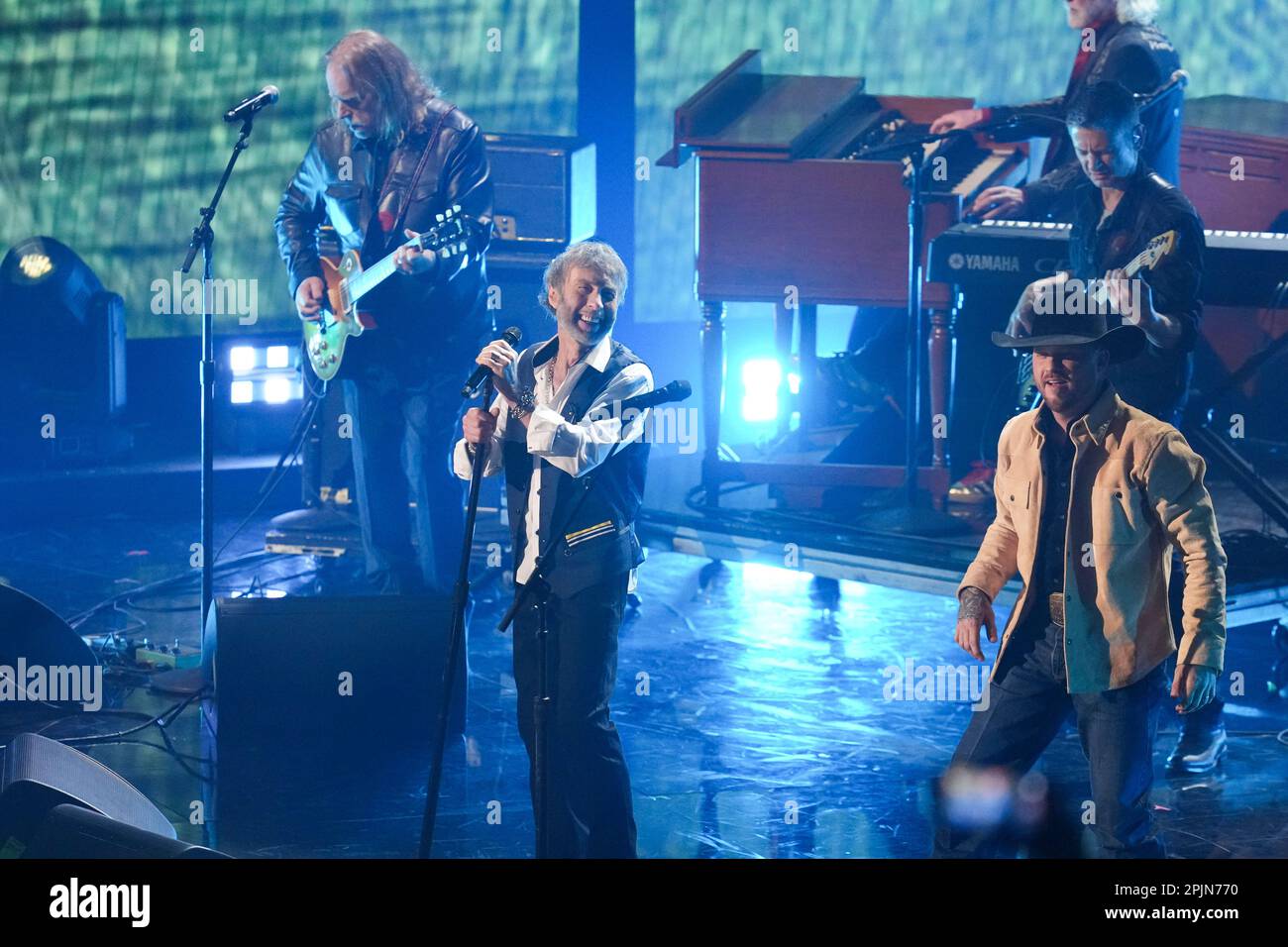 A Lynyrd Skynyrd tribute finale featuring CODY JOHNSON, PAUL RODGERS
