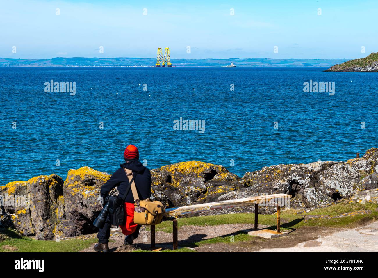 North Berwick, East Lothian, Scotland, UK, 3rd April 2023. UK Weather Easter Spring sunshine a