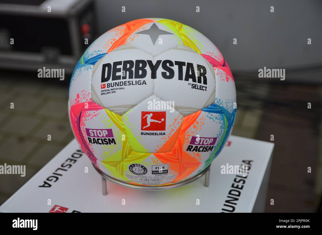 Derbystar Official Bundesliga Match ball - Brilliant APS V23 2023-2024