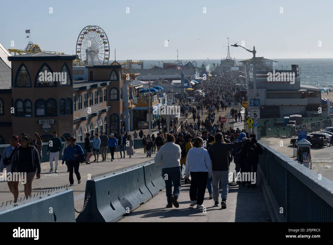 Los Angeles, California, USA. 26th Mar, 2023. A busy Santa Monica Pier