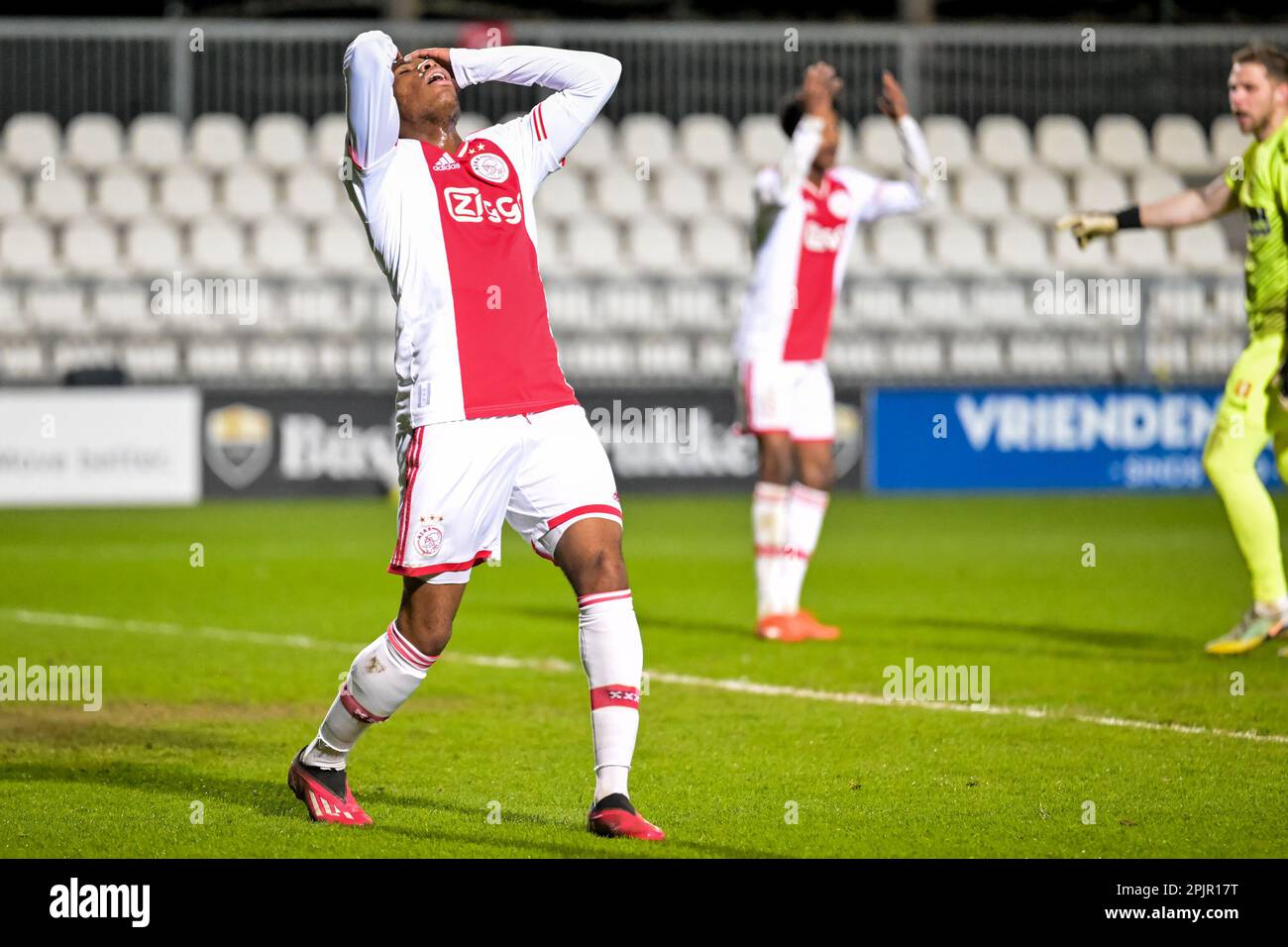 Stanis idumbo muzambo hires stock photography and images Alamy