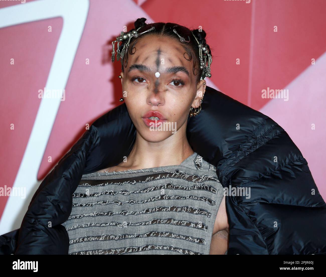 FKA Twigs attends The Fashion Awards 2022 at the Royal Albert Hall in ...