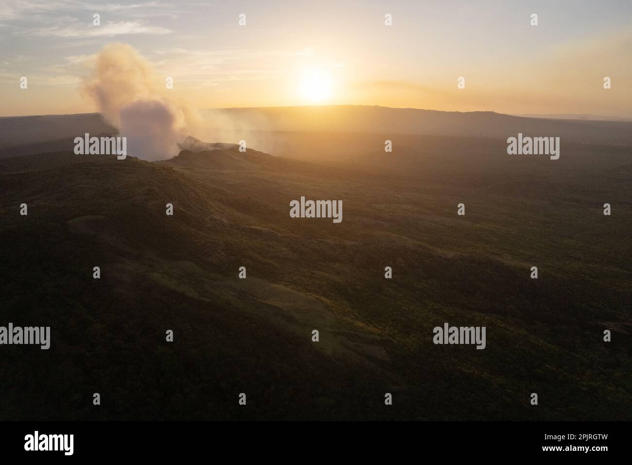 Volcano emission hi-res stock photography and images - Alamy